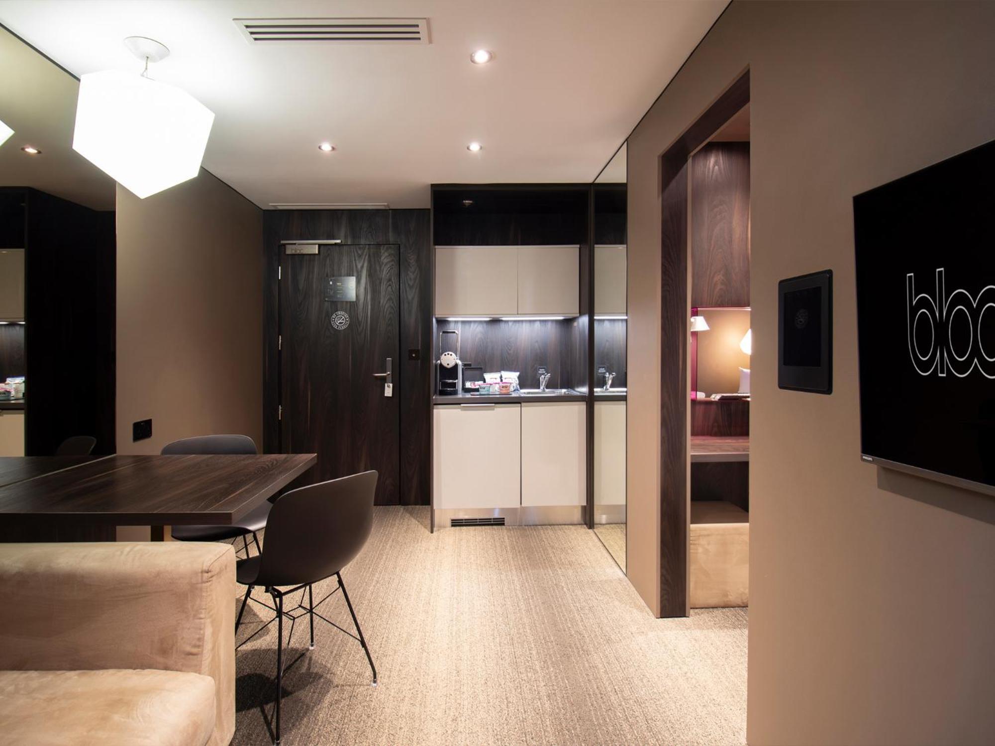 Bloc Hotel Бирмингем Экстерьер фото